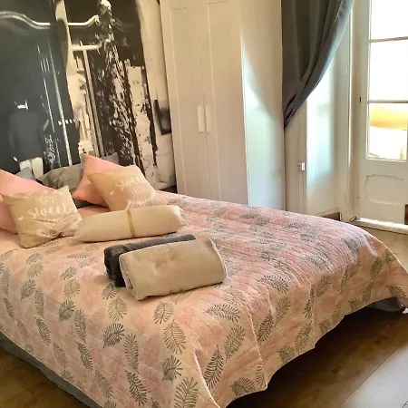 Angel House -Chiado Room Guest house