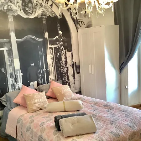 Angel House -Chiado Room Lisboa