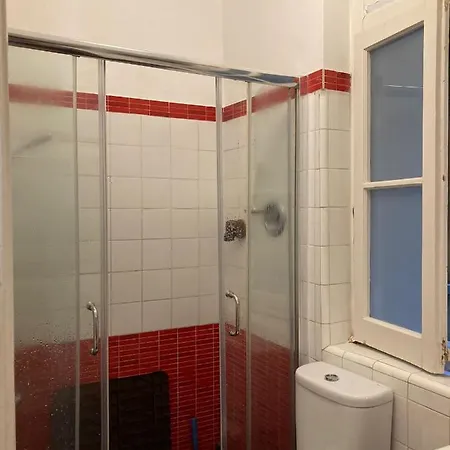 Angel House -Chiado Room Lisboa